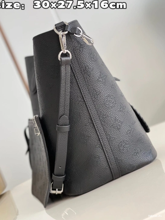 LOUIS VUITTON MM BLOSSOM 0115